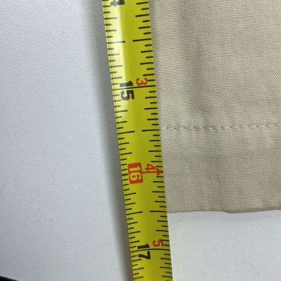 Patagonia Cream Bermuda Shorts - Picture 6 of 8